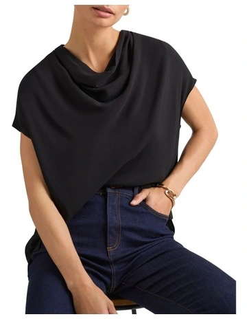 Kamani Top in Black