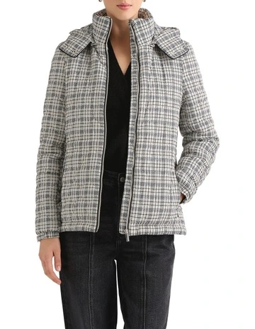 Tamworth Quilted Jacket in Ivory Check