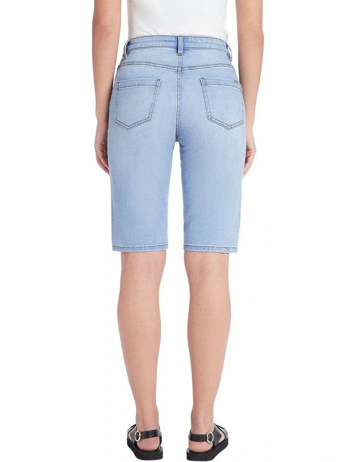 Irina Denim Short in Light Wash image 3