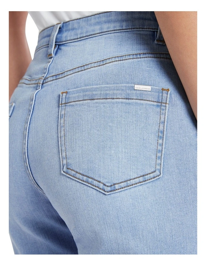 Irina Denim Short in Light Wash image 4