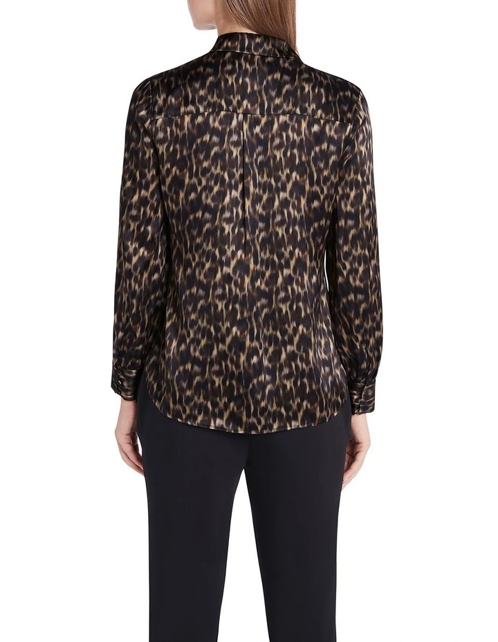 Rya Silk Shirt in Black image 2