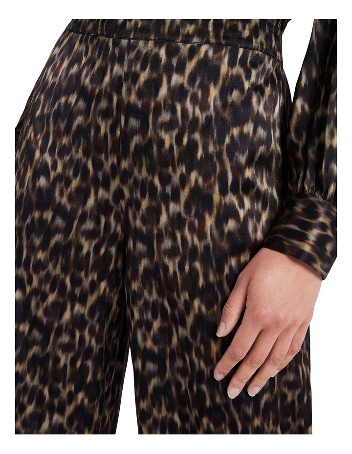 Rya Silk Wide Leg Pant in Black image 4