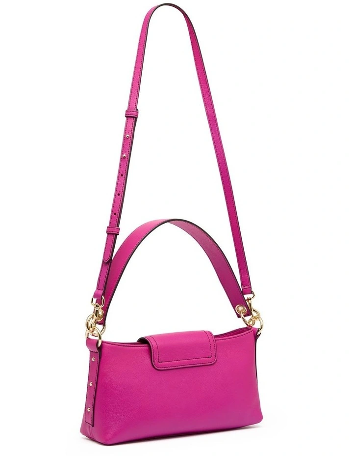 Matera Leather Shoulder Bag in Pink image 5
