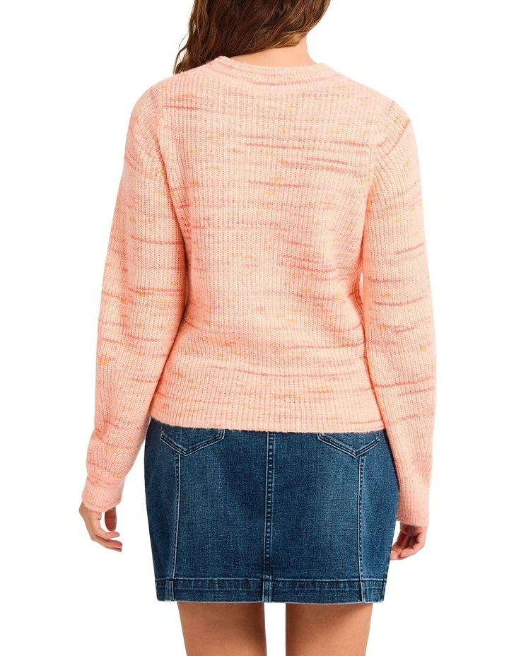 Caspar Speckle Knit Jumper in Pink image 2