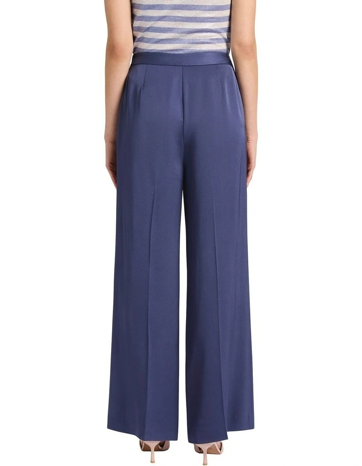 Middleton Bootleg Pant in Blue image 4