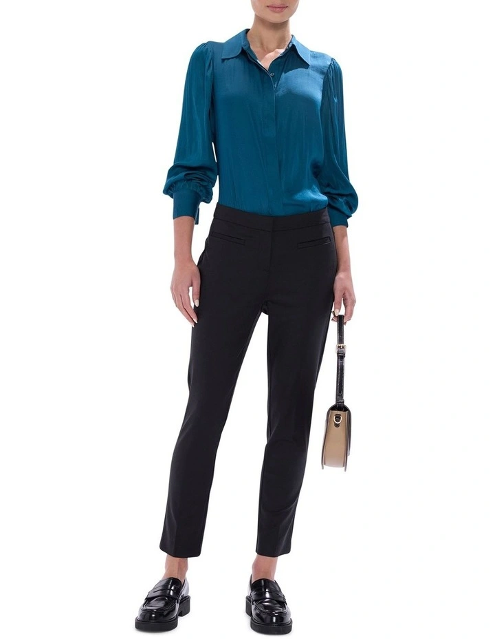 Alana Welt Pocket Pant in Black image 1