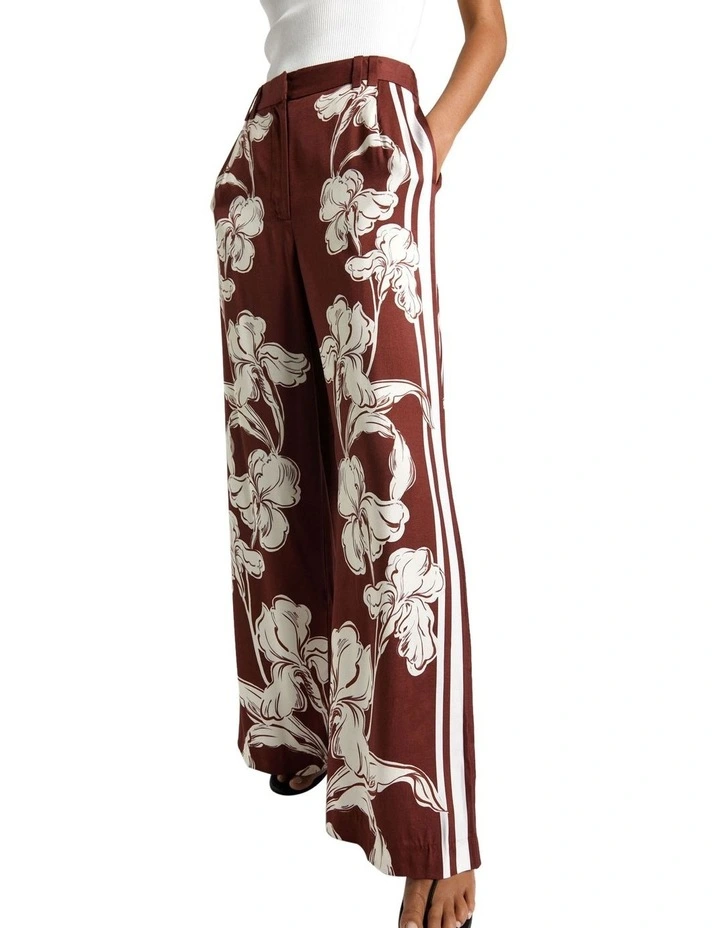 Iris Wide Leg Pant in Burgundy image 2