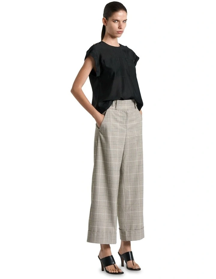 Utility Shell Top in Black image 1