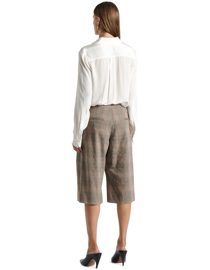 European Linen Wool Check Shorts in Brown image 2
