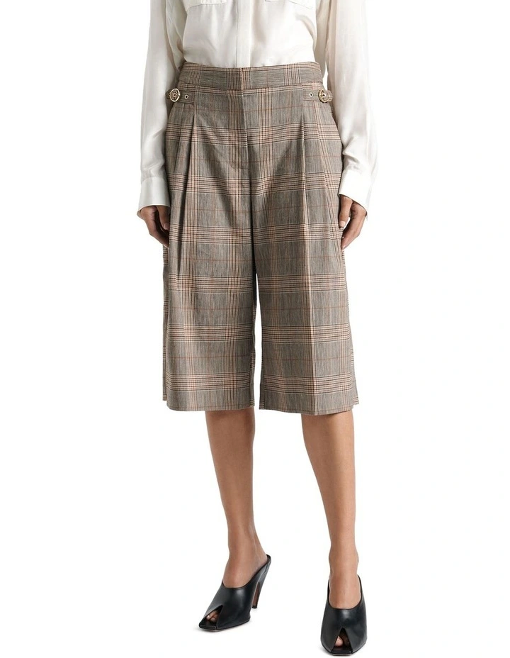 European Linen Wool Check Shorts in Brown image 3