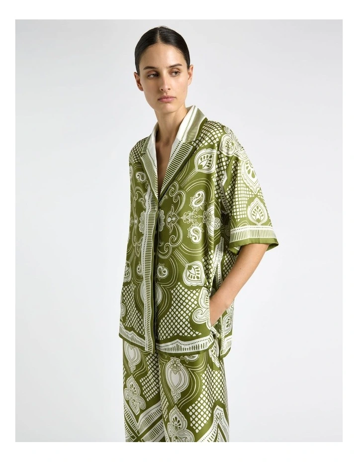 Chateau Short Sleeve Shirt in Olive image 3