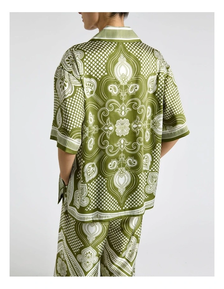 Chateau Short Sleeve Shirt in Olive image 4
