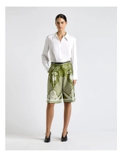 Chateau Bermuda Shorts in Olive