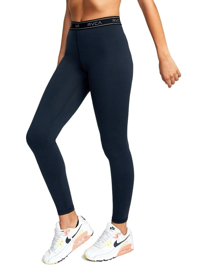 Base Legging Black image 2