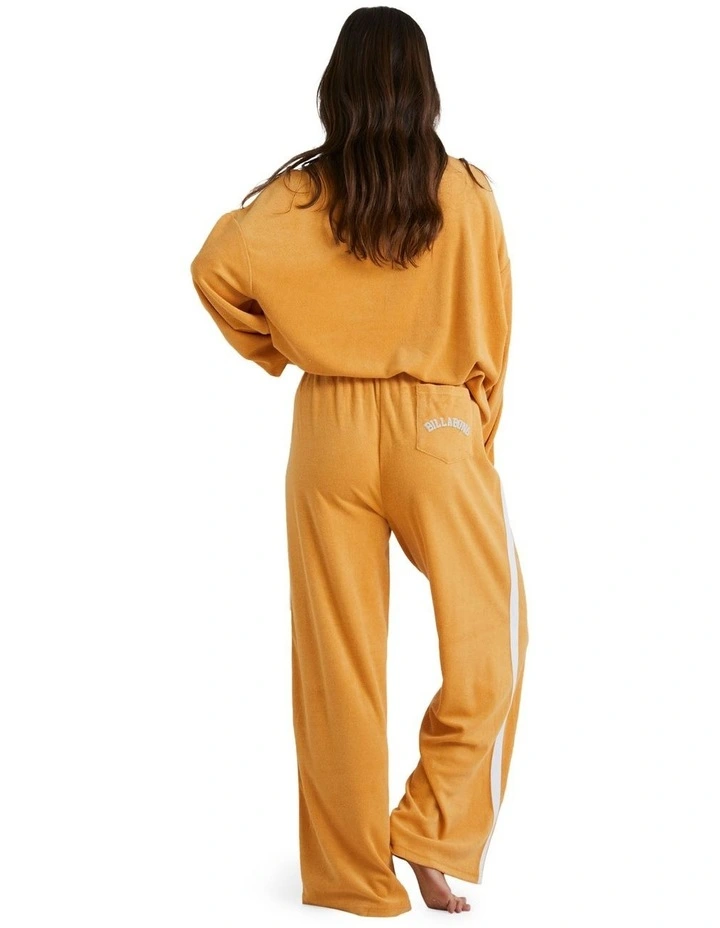 Dreamy Days Trackpant in Sandy Gold image 2