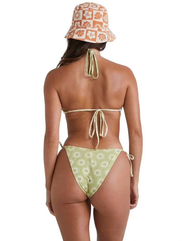 Follow The Sun Rev Remi Tri Bikini Top in Green Eyes image 2