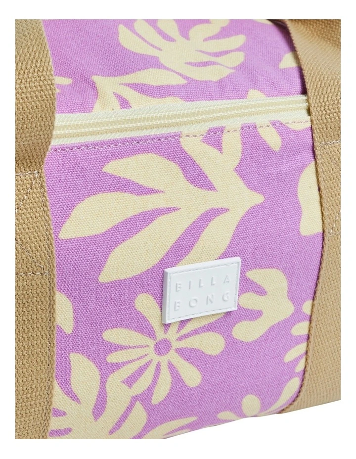 Deep Sea Daisy Cooler in Yellow image 4