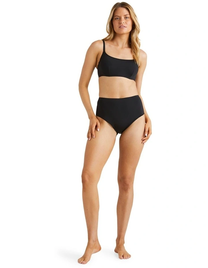 Sol Searcher Mia Bralette Bikini Top in Black image 5