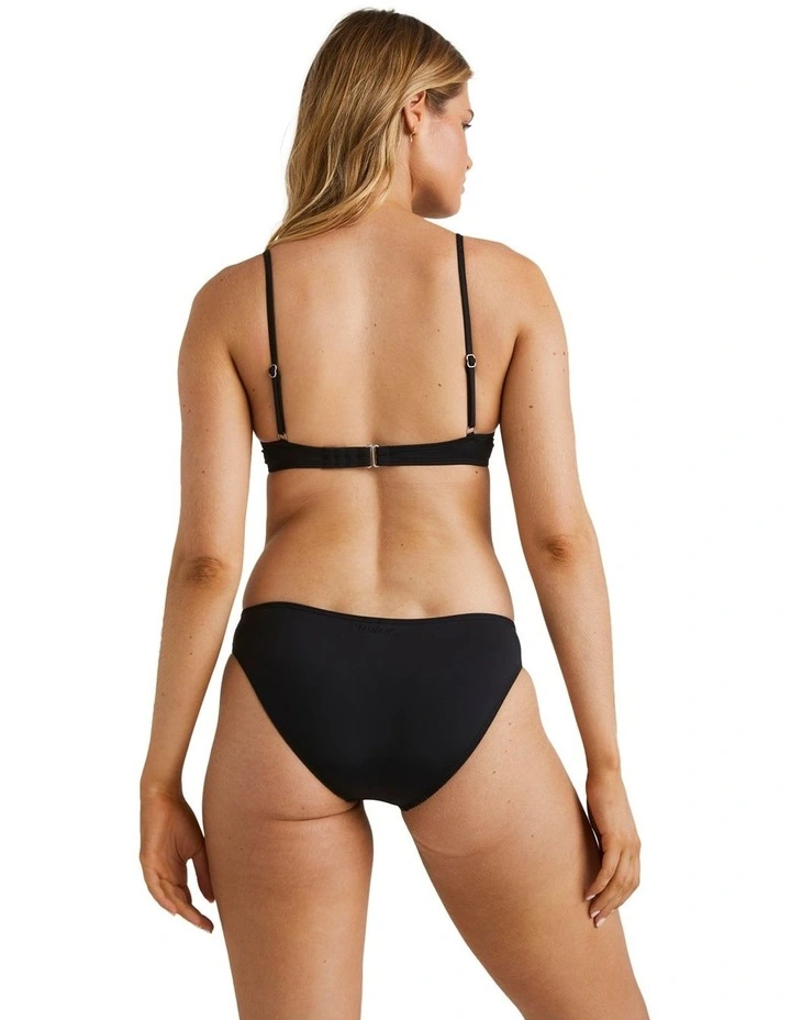 Sol Searcher Reese Underwire Bikini Top in Black image 2