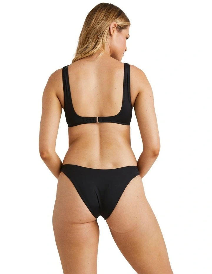 Sol Searcher Ava Tank Bikini Top in Black image 2