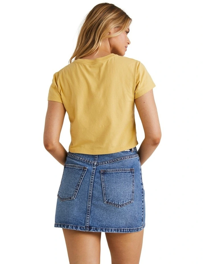Feel The Heat T-Shirt in Yellow image 2