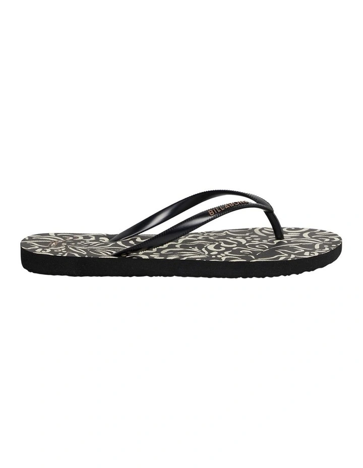 La Isla Thongs in Black image 3