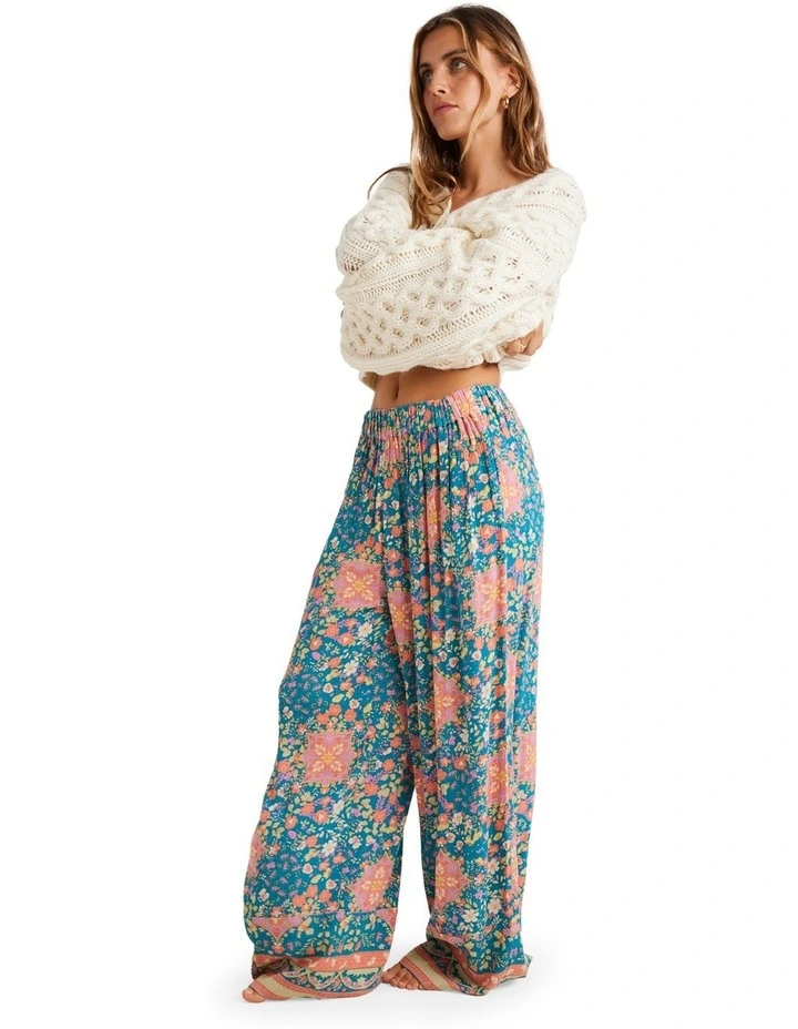 Sunrise Coast Follow Me Pants in Multi image 2