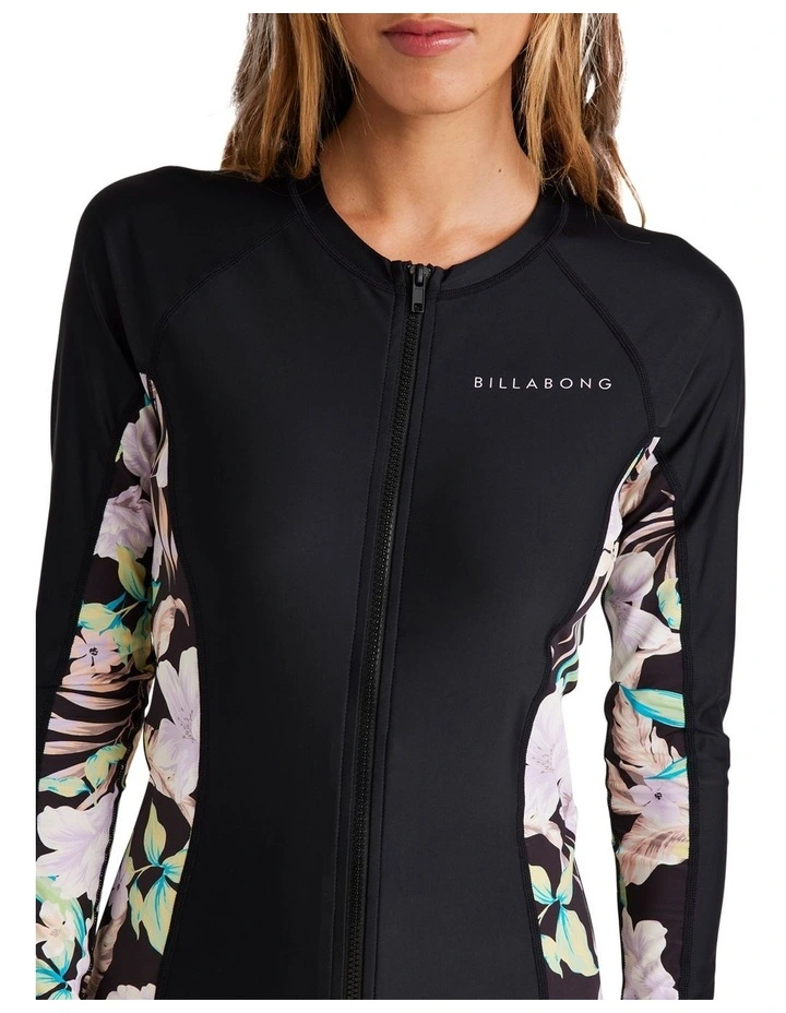 Shadow Tropic Offshore Rash Vest in Black image 4