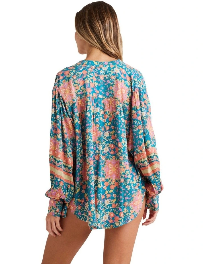 Sunrise Coast Button Down Long Sleeve Shirt in Multi image 3