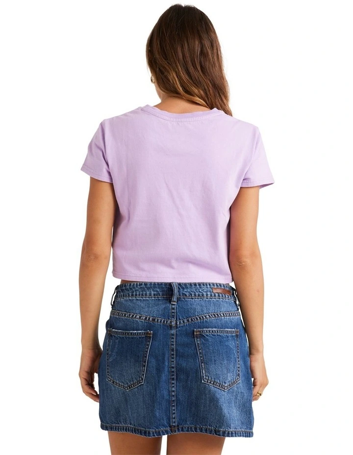 Happy Mind Crop T-shirt in Peaceful Lilac image 3