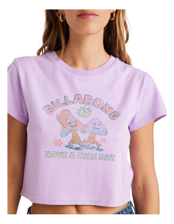 Happy Mind Crop T-shirt in Peaceful Lilac image 5