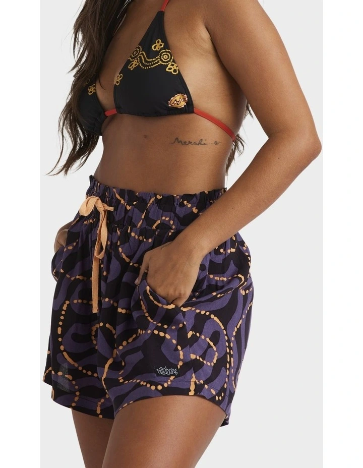Otis Mangrove Elastic Waist Shorts Black image 6