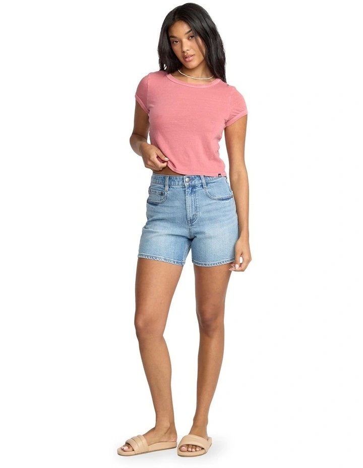 Daily T-Shirt in Pink image 5