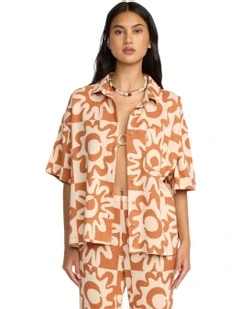 Lost Waves Short Sleeve Shirt in Brown