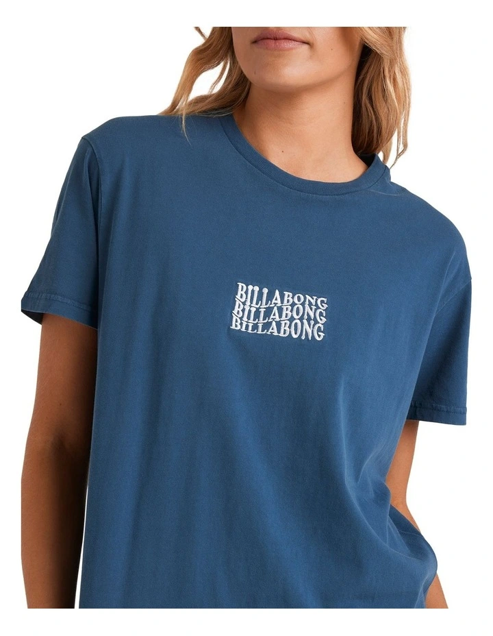 Surf High T-shirt in Blue image 4