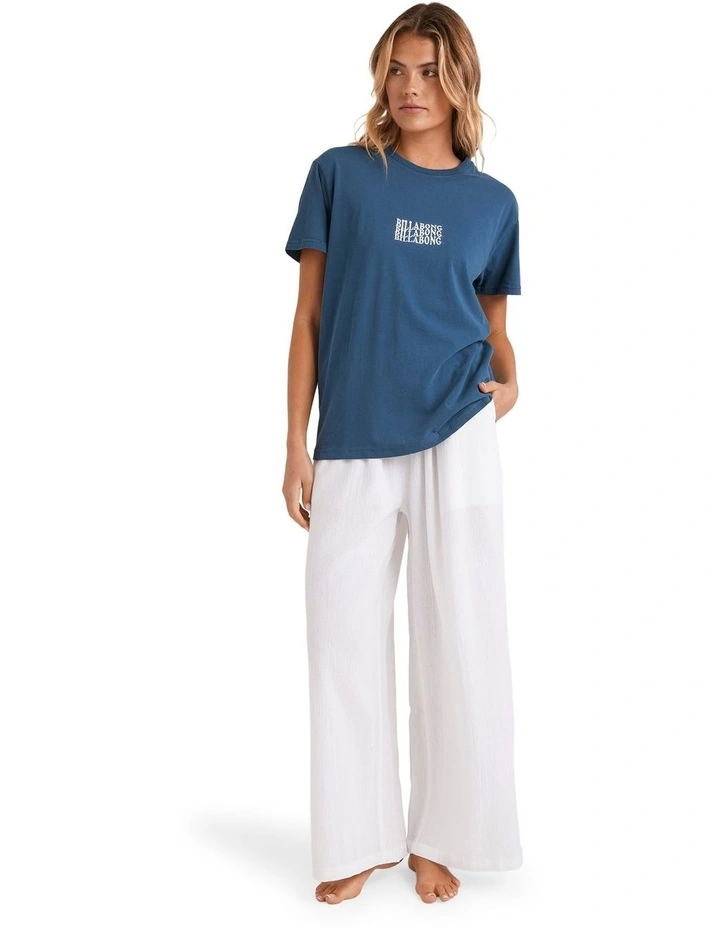 Surf High T-shirt in Blue image 5