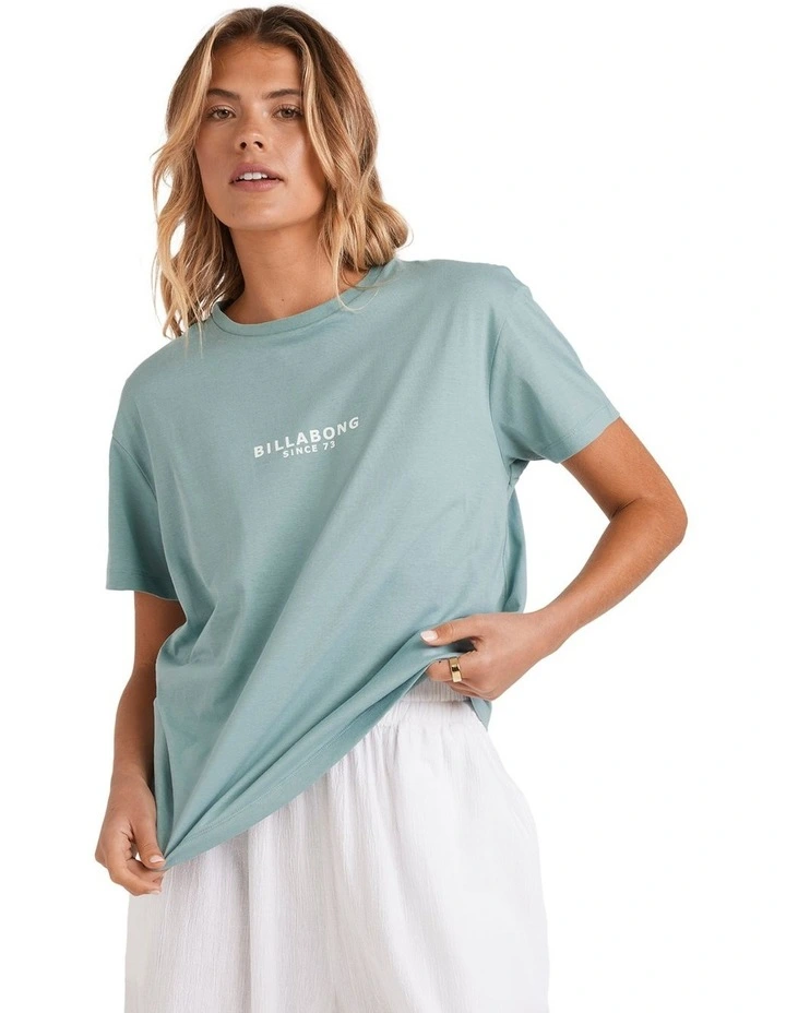 Emerald Island T-shirt in Blue image 1