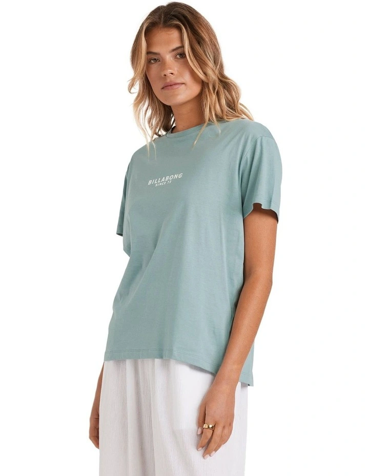 Emerald Island T-shirt in Blue image 3
