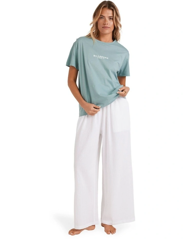 Emerald Island T-shirt in Blue image 5
