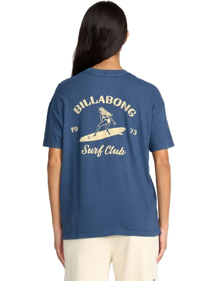 Catch Feelings T-Shirt in Blue image 2