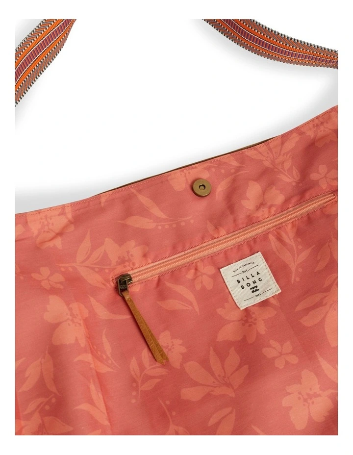 Fox Mama Shoulder Bag Beige image 5
