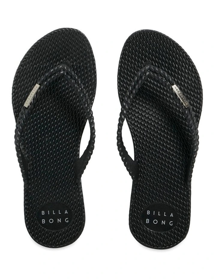 Kick Back Solid Thongs in Black image 3