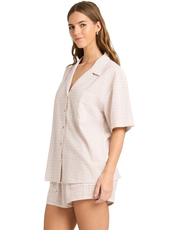 Serene Short Sleeve Shirt in Brown image 3