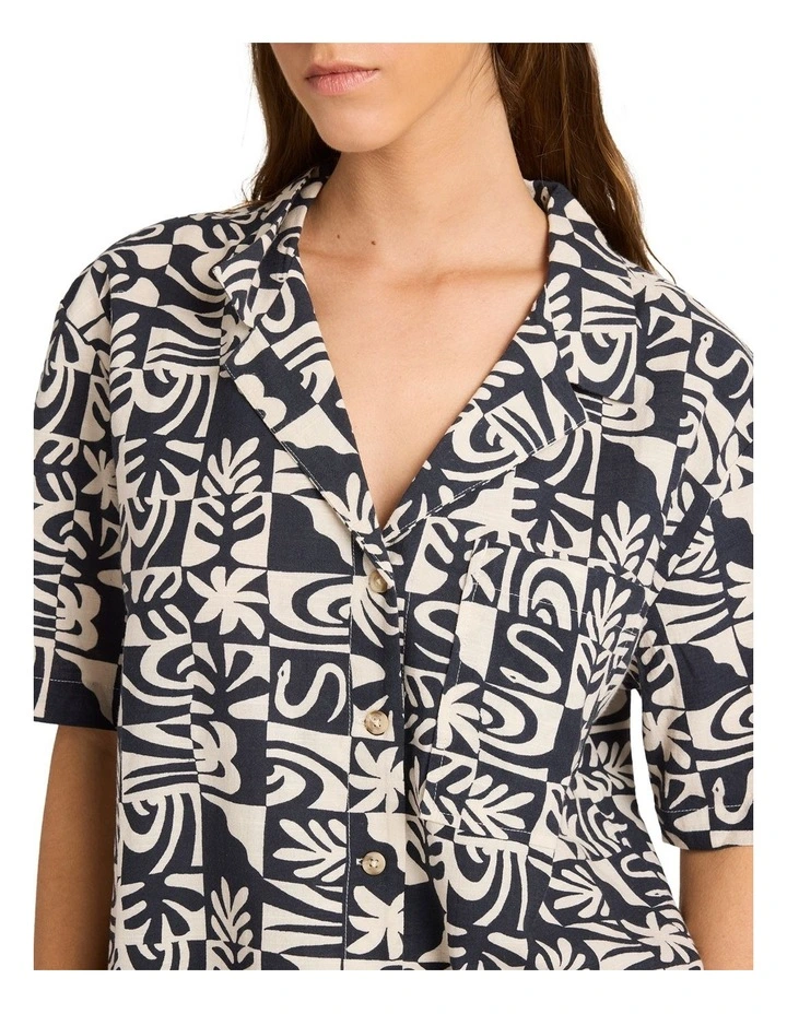 Serene Short Sleeve Shirt in Black/White image 4