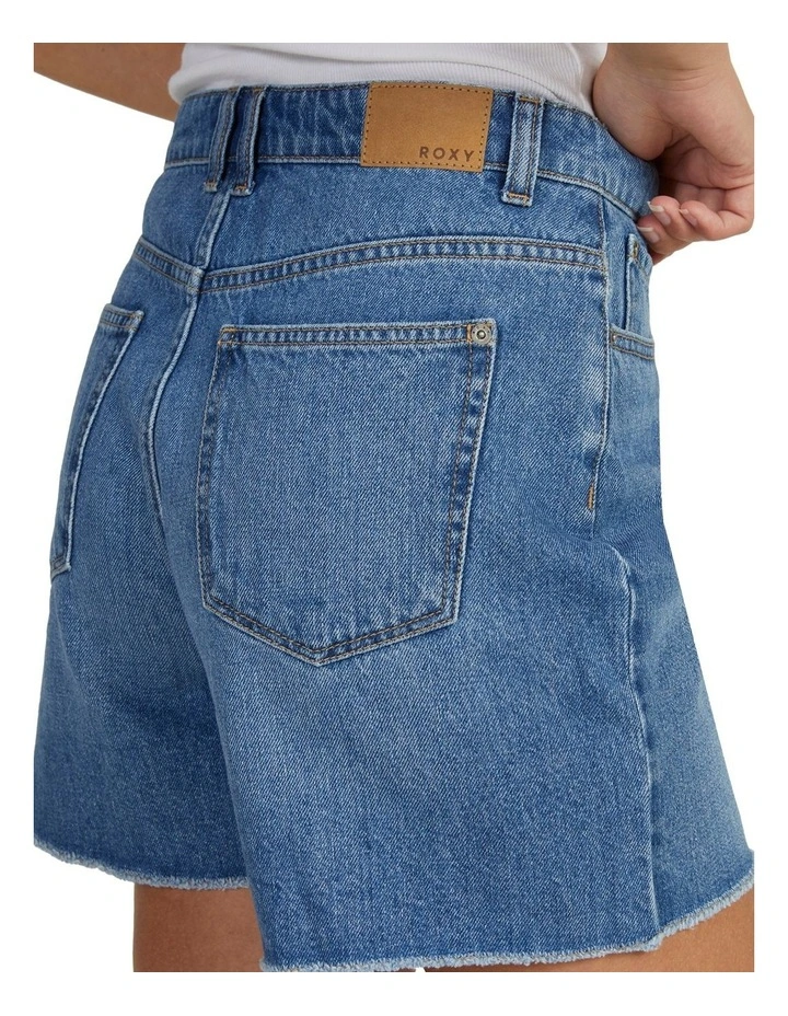 Wren Shorts in Mid Indigo image 4