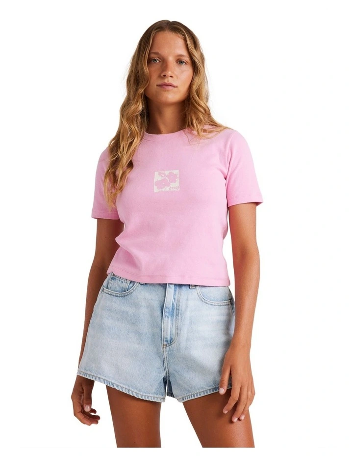 Baby T-Shirt in Pink image 1