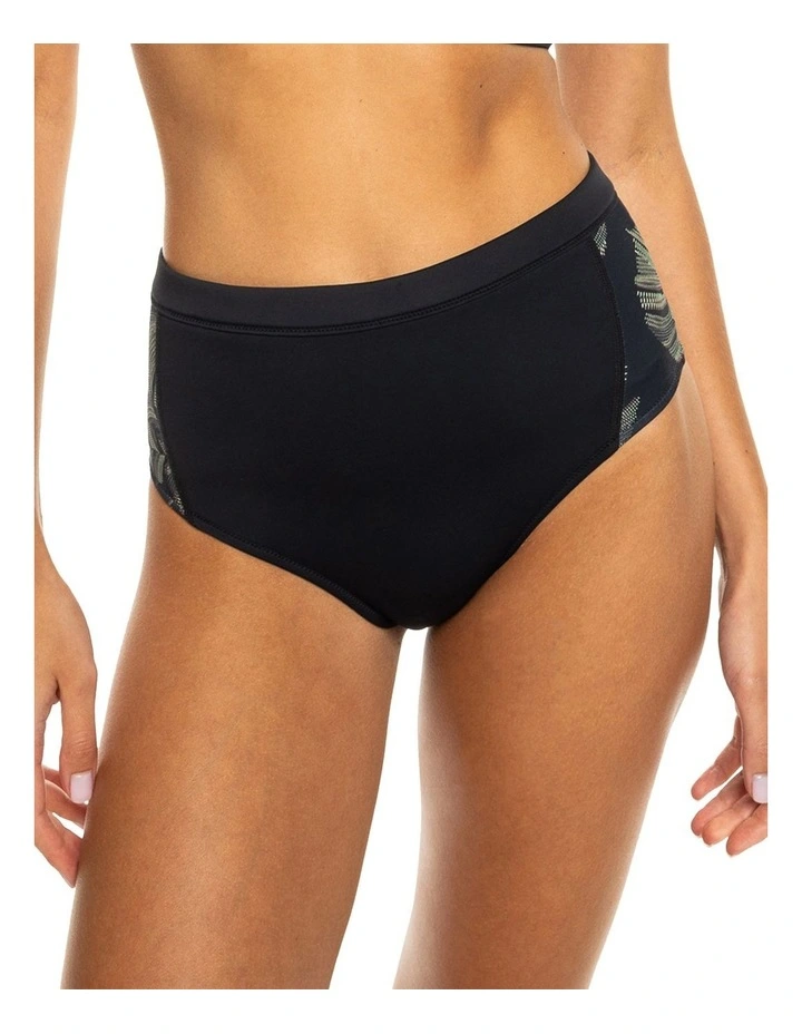Pro Wave Moderate Coverage Bikini Bottoms in Black image 1