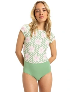 Hibiscus Daze Short Sleeve Rash Vest in Basil Party Waves Yw