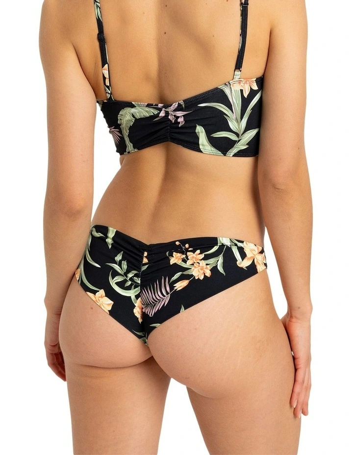 Printed Beach Classics Cheeky Bikini Bottom in Anthracite Island Escape image 4