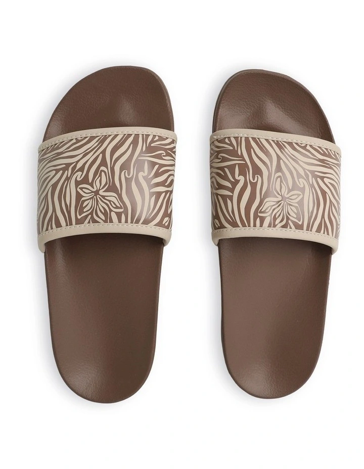 Slippy Iv Sandals in Brown image 3